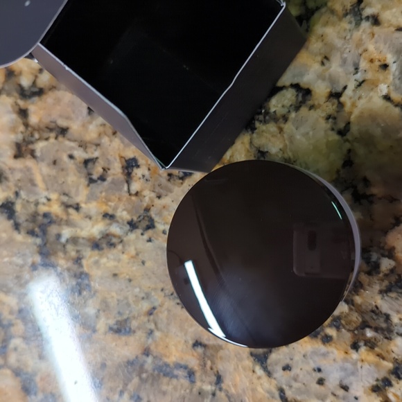 Laura Mercier Secret Brightening Powder For Under Eyes - Picture 6 of 7